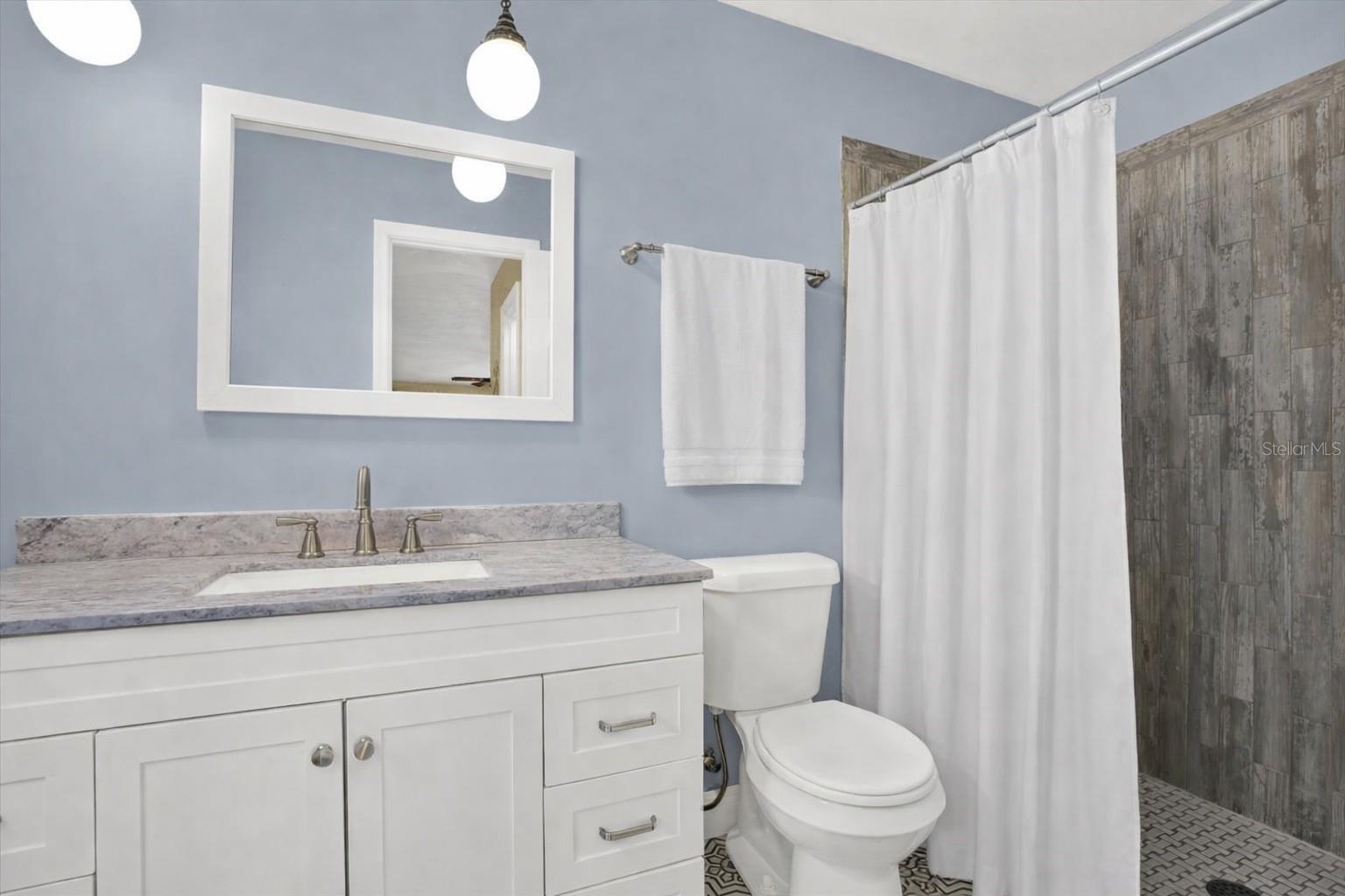 APOLLO BEACH UNIT TWO - Residential