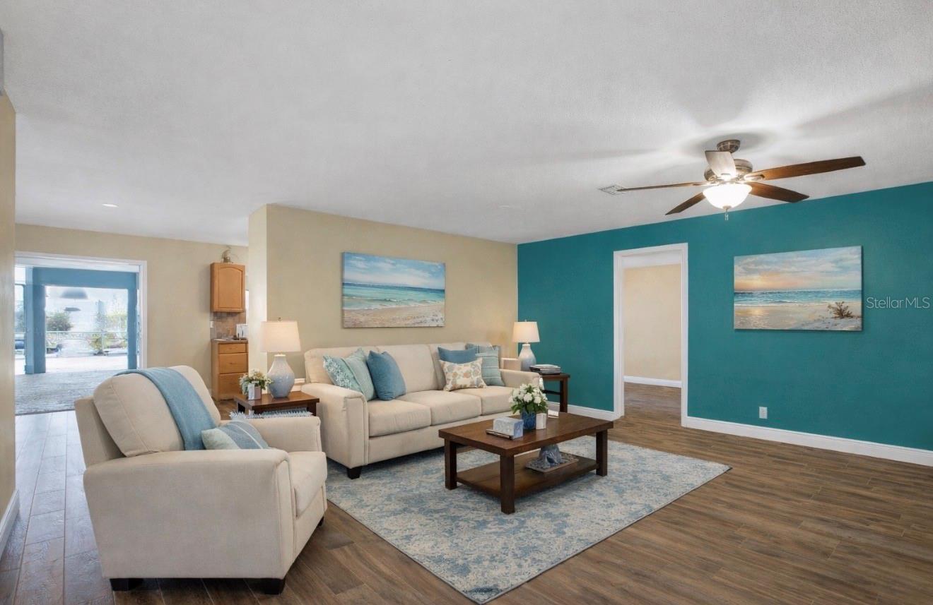 APOLLO BEACH UNIT TWO - Residential