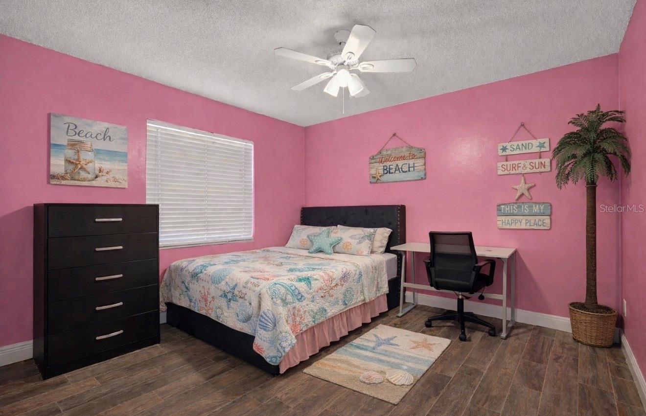 APOLLO BEACH UNIT TWO - Residential