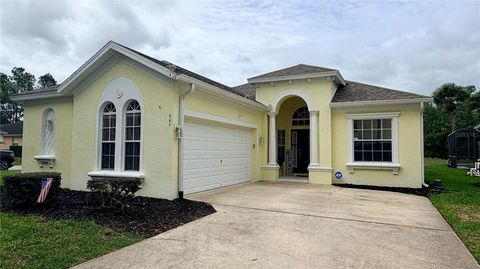 Photo of 660 Tupelo Circle, Davenport, FL 33897 (MLS # O6413991)