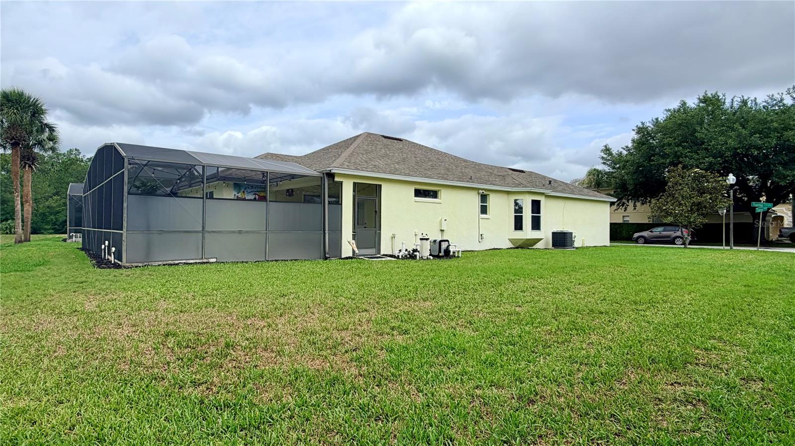 660 TUPELO CIRCLE