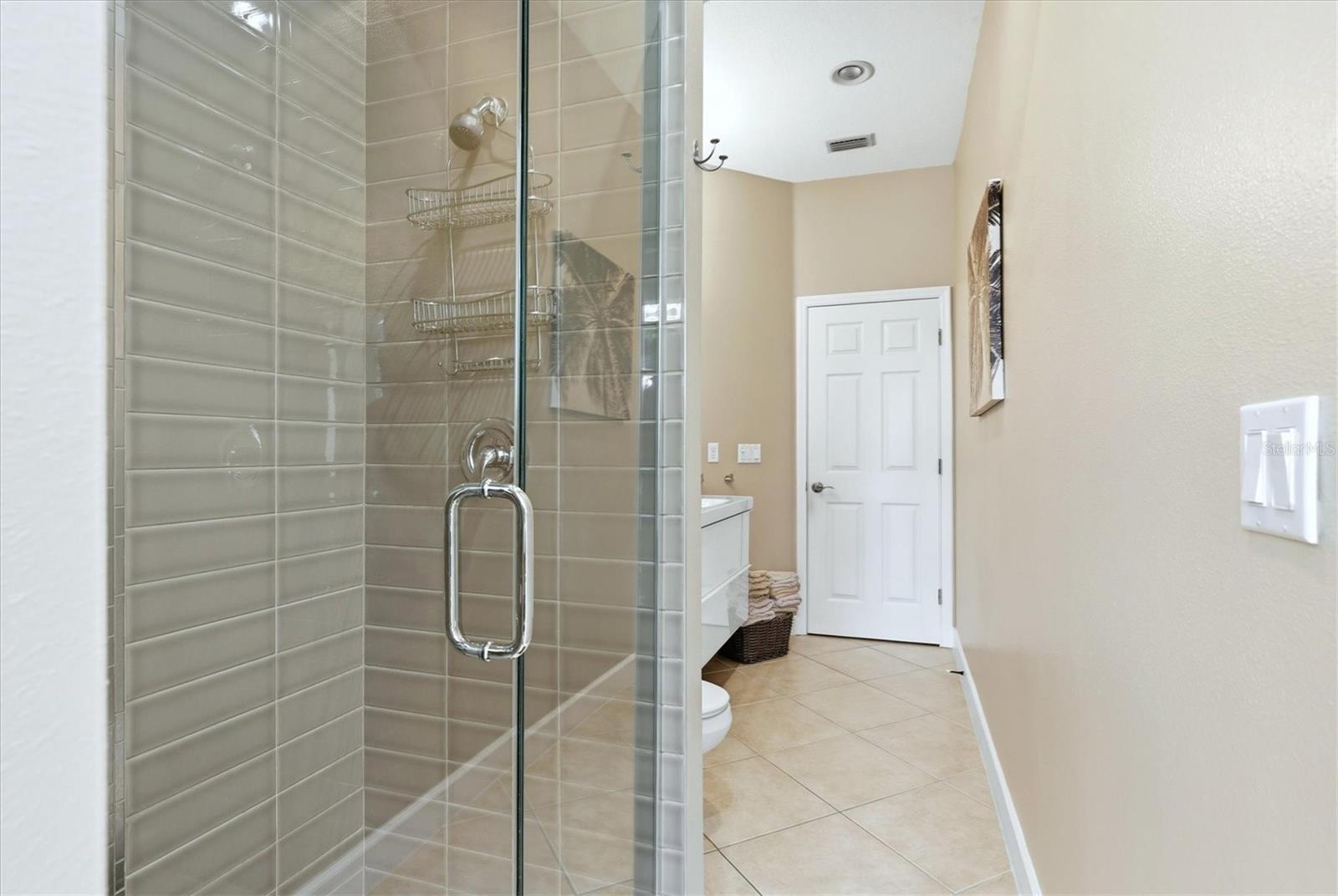 GLENN LAKES PH 6 - Residential