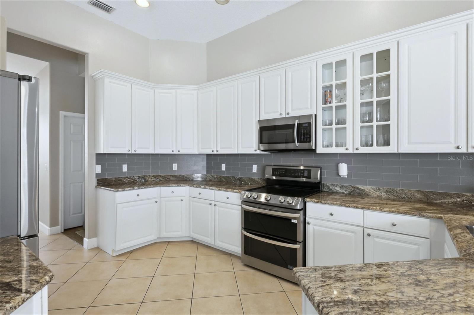 GLENN LAKES PH 6 - Residential