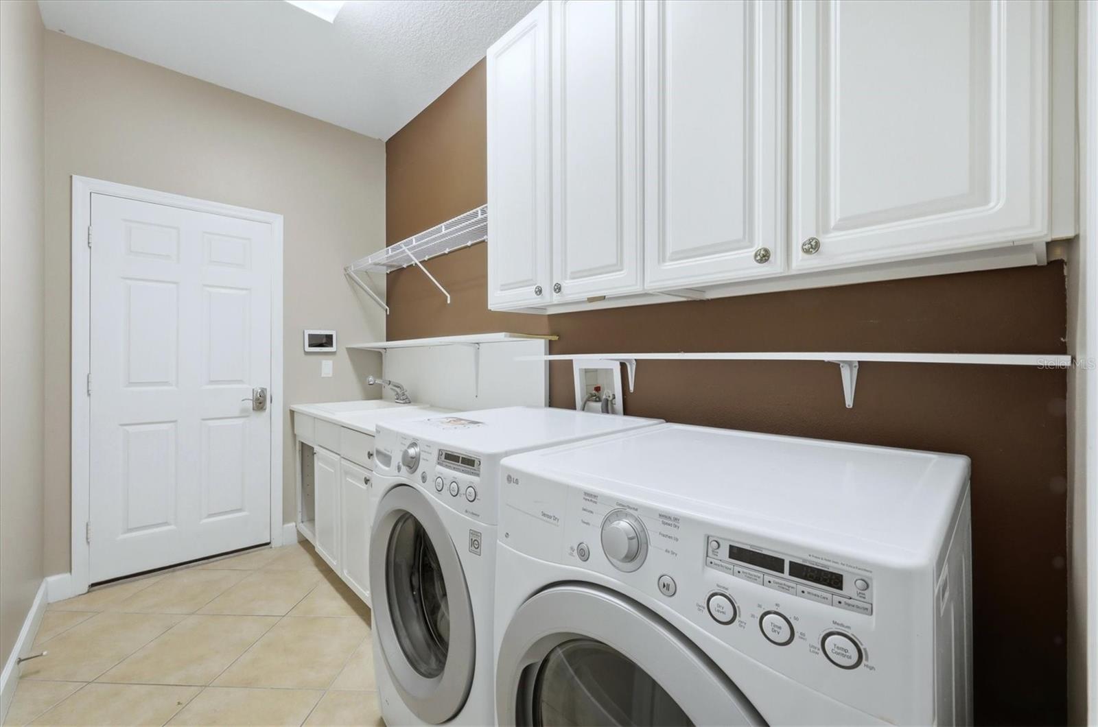 GLENN LAKES PH 6 - Residential