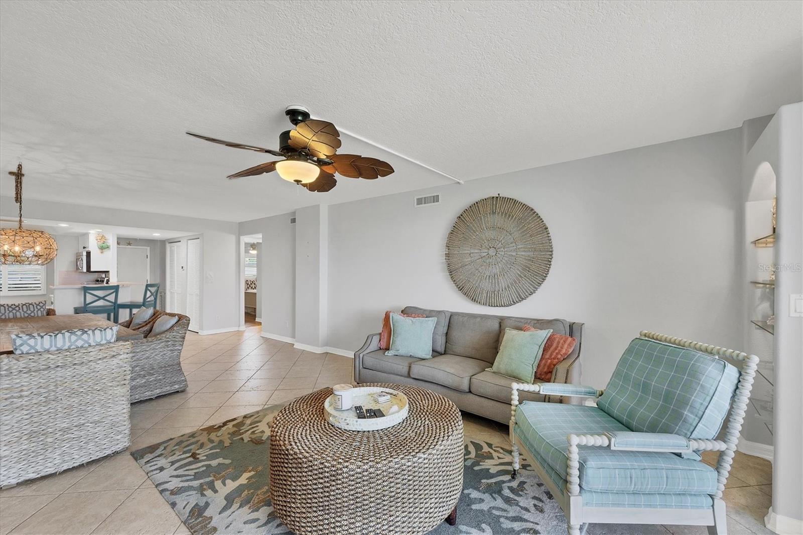 TIFFANY PLAZA - Residential