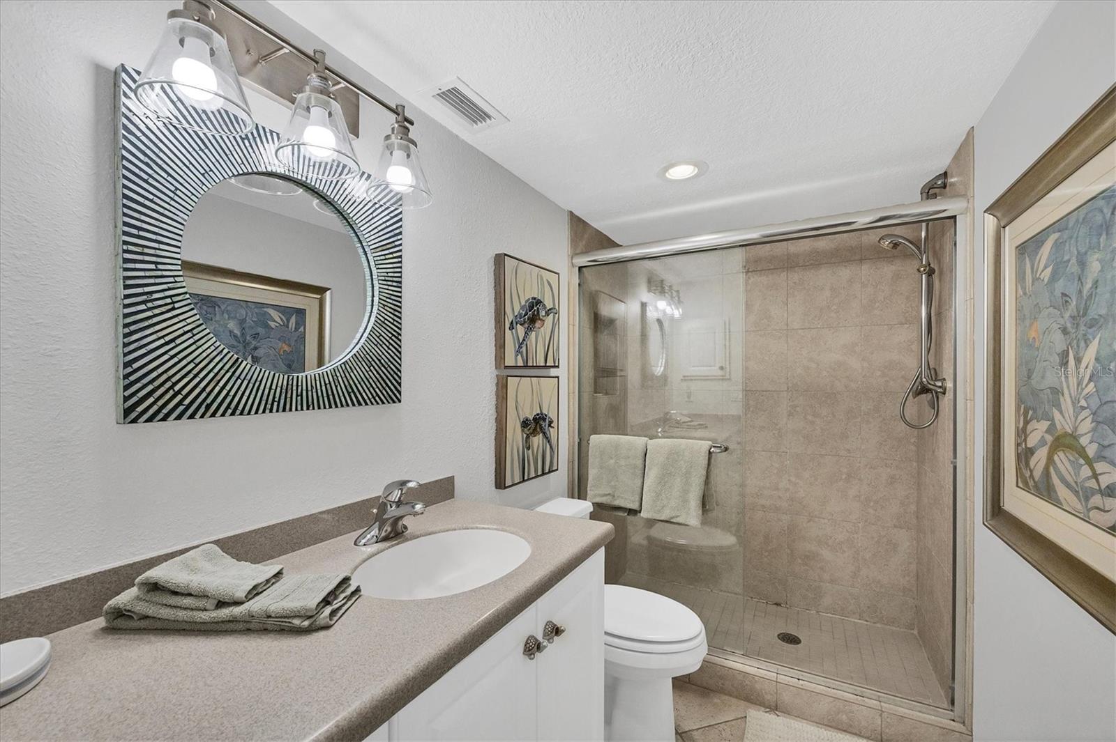 TIFFANY PLAZA - Residential