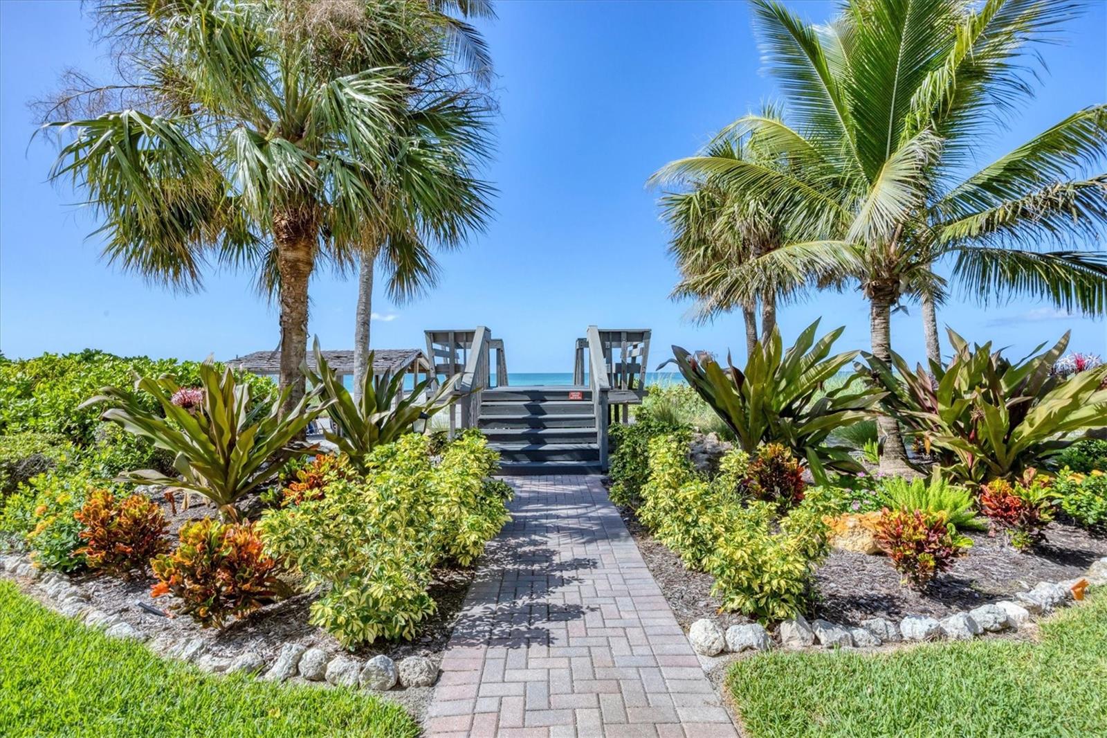 TIFFANY PLAZA - Residential