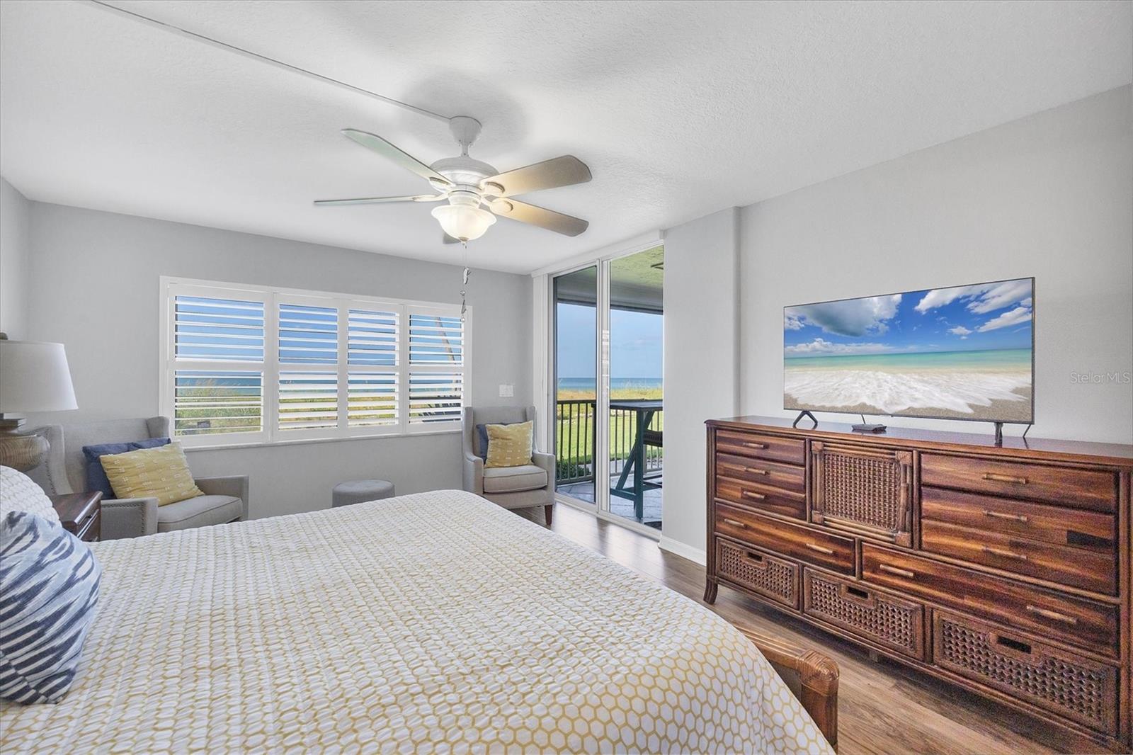 TIFFANY PLAZA - Residential