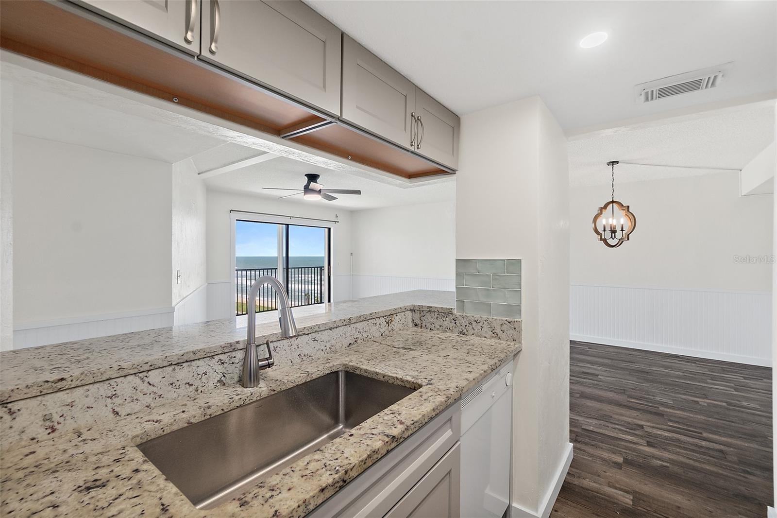 OCEAN VIEW MANOR - Residential