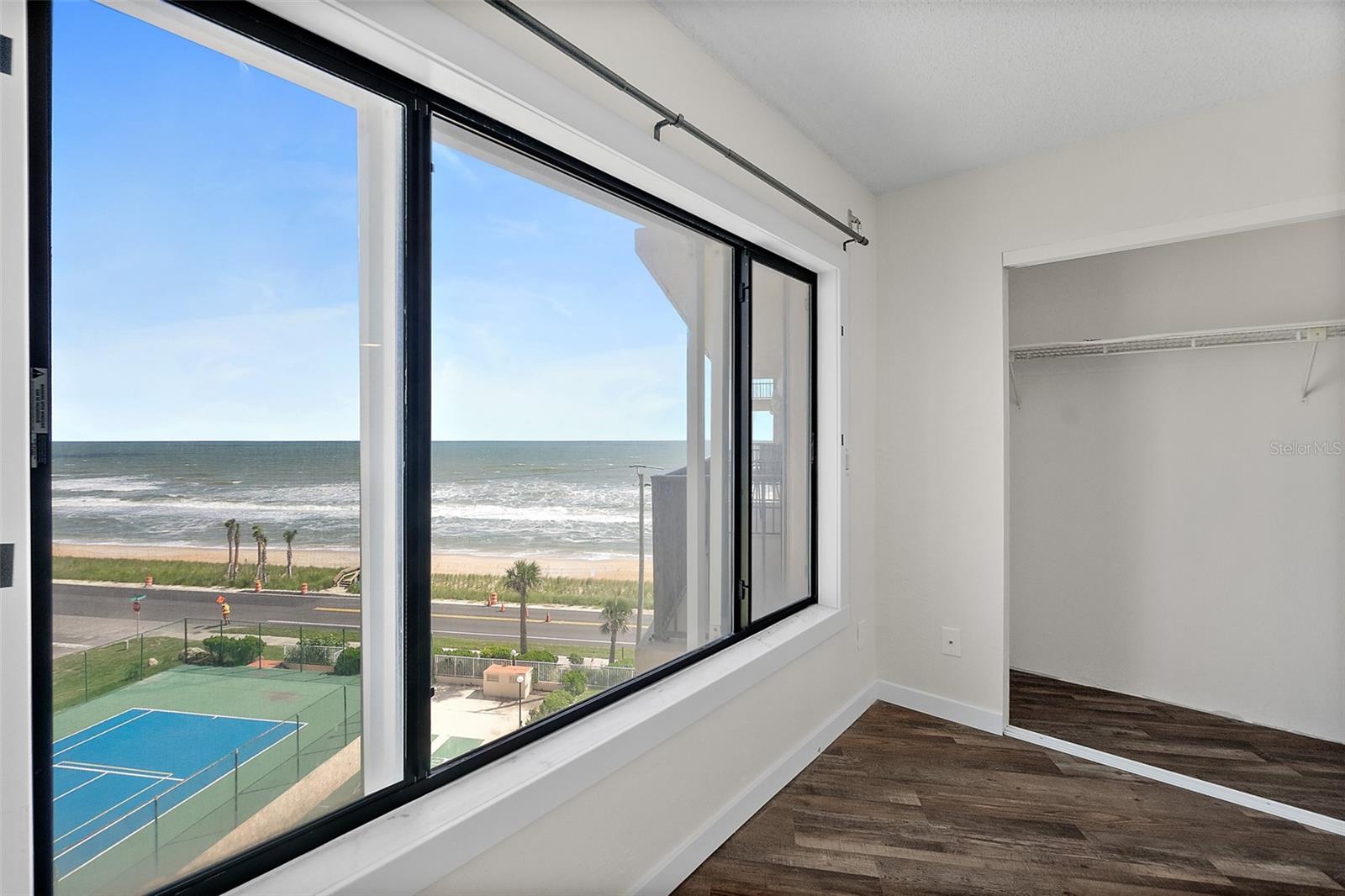 OCEAN VIEW MANOR - Residential
