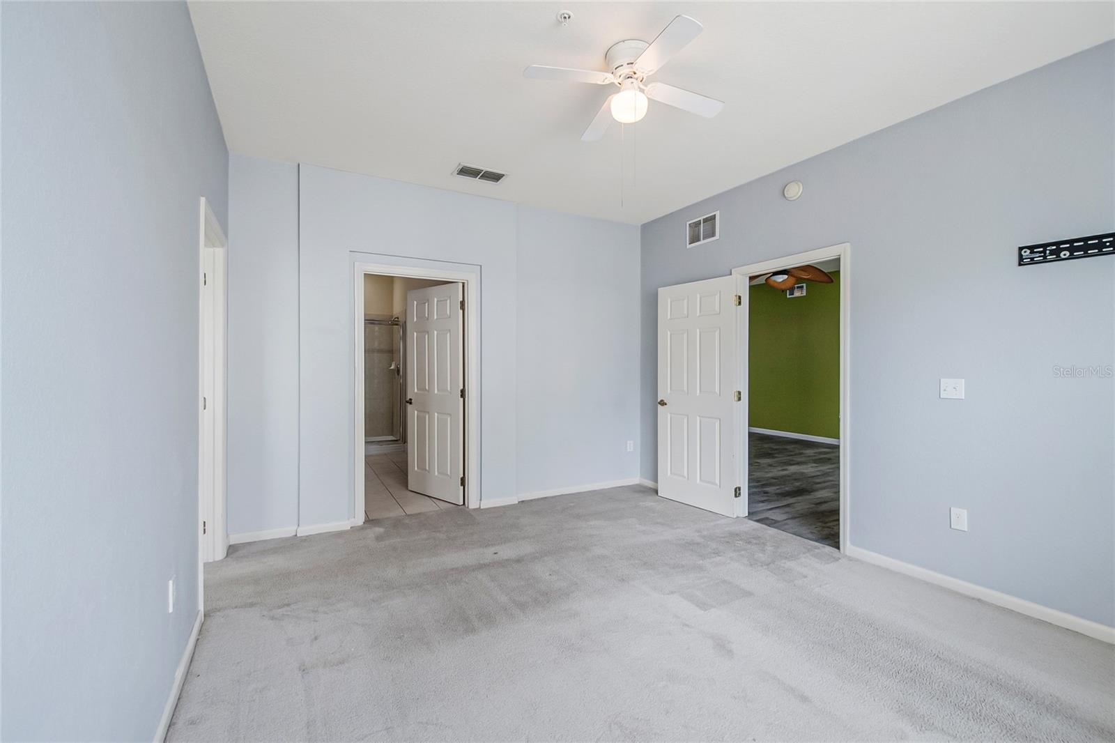 FLORA RIDGE PH 8 CONDO - Residential