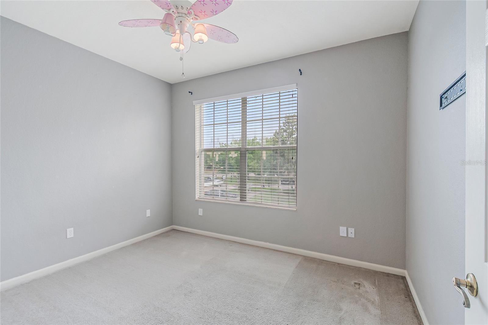 FLORA RIDGE PH 8 CONDO - Residential