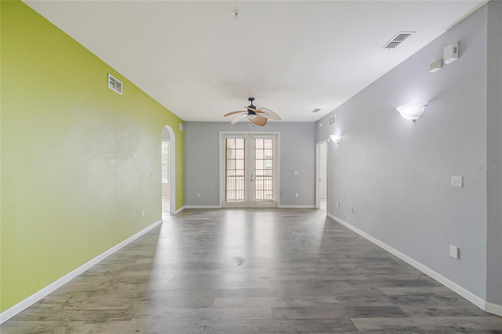 FLORA RIDGE PH 8 CONDO - Residential