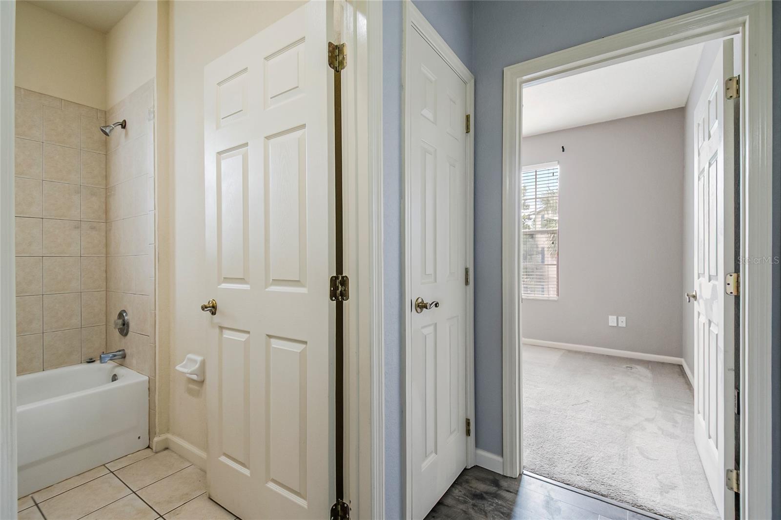 FLORA RIDGE PH 8 CONDO - Residential