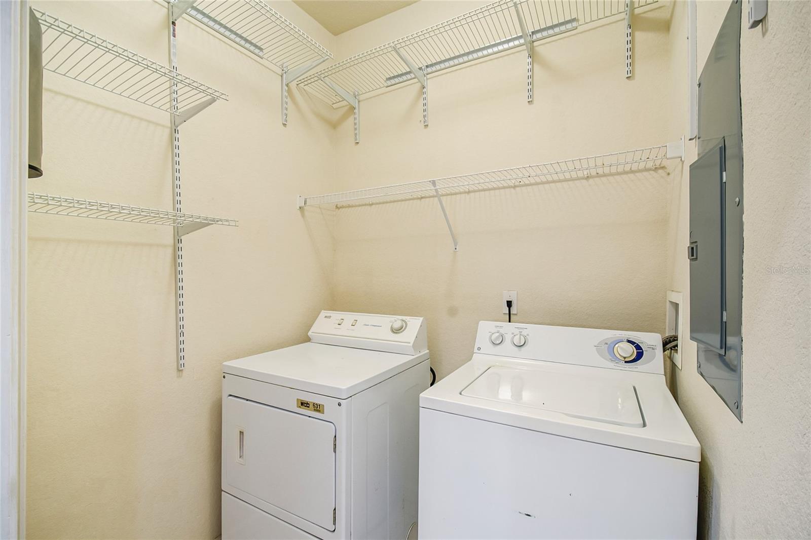 FLORA RIDGE PH 8 CONDO - Residential