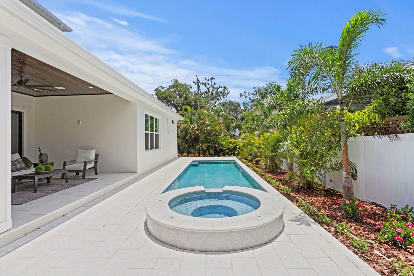 BEACH PARK - Residential