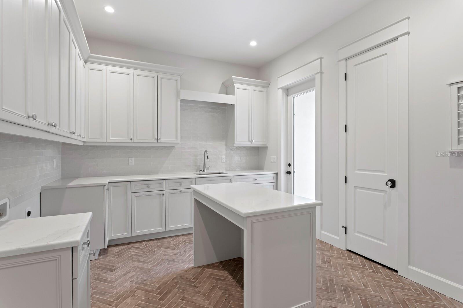 BEACH PARK - Residential