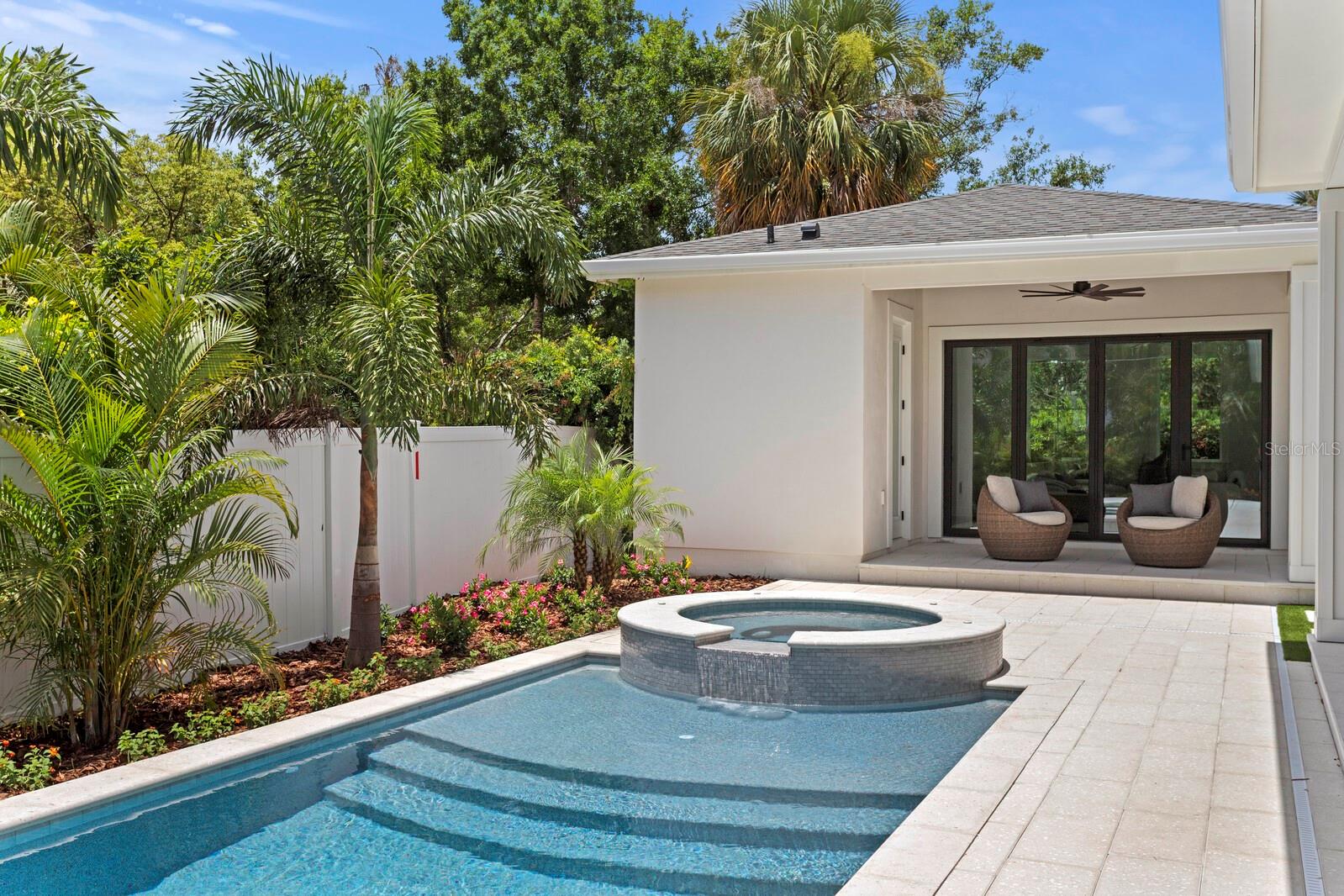 BEACH PARK - Residential