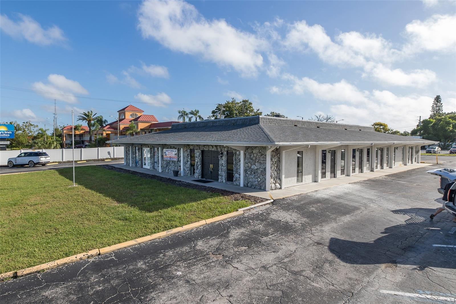 PORT RICHEY LAND CO SUB - Commercial Lease