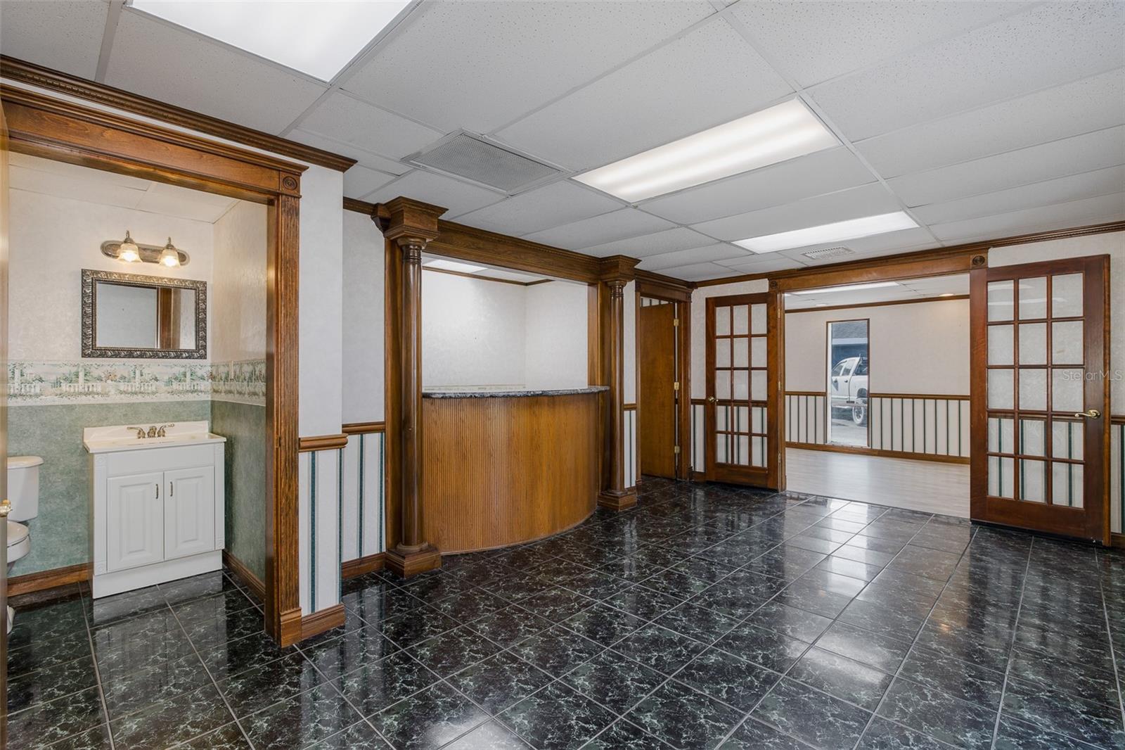 PORT RICHEY LAND CO SUB - Commercial Lease