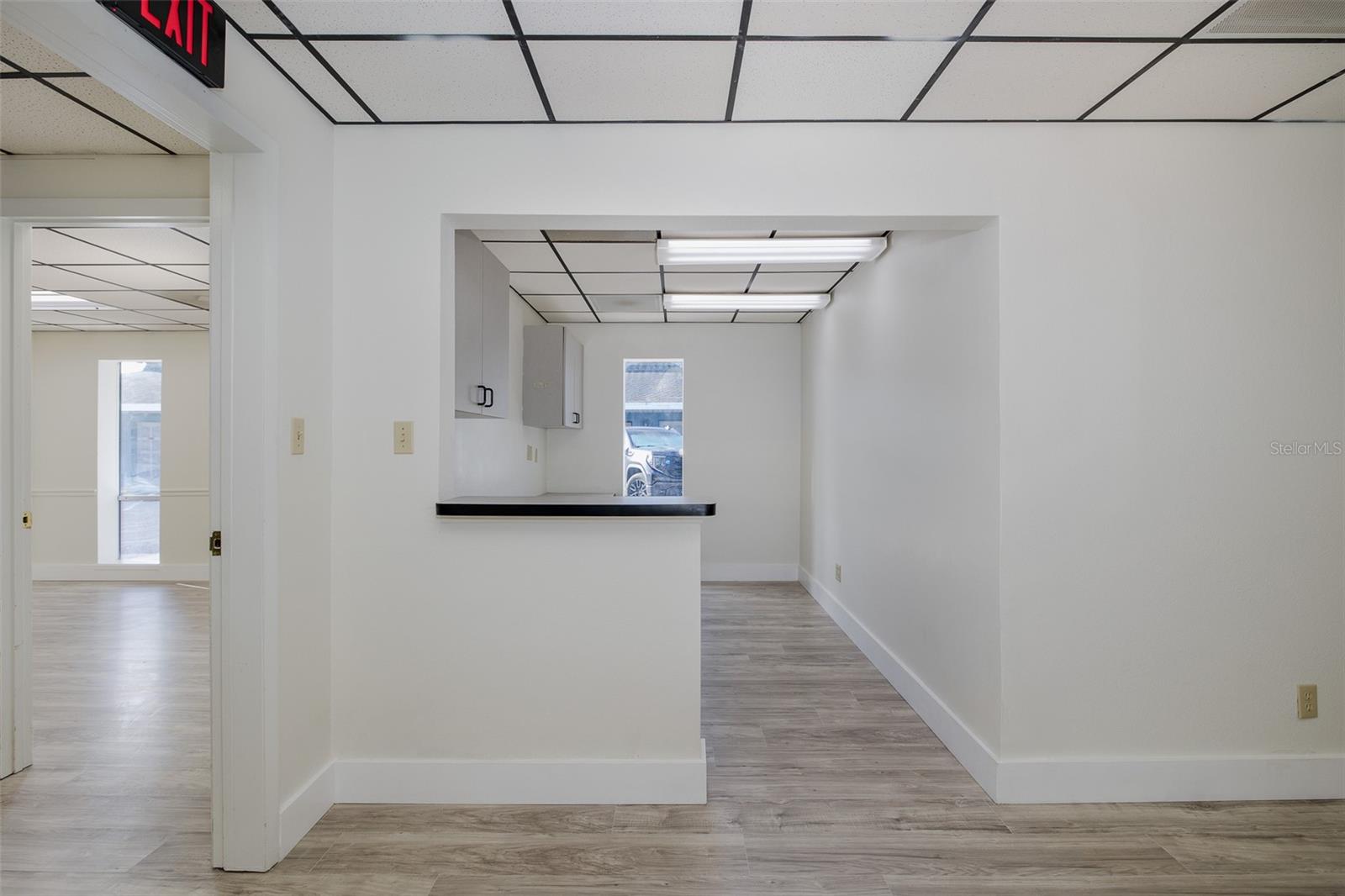 PORT RICHEY LAND CO SUB - Commercial Lease