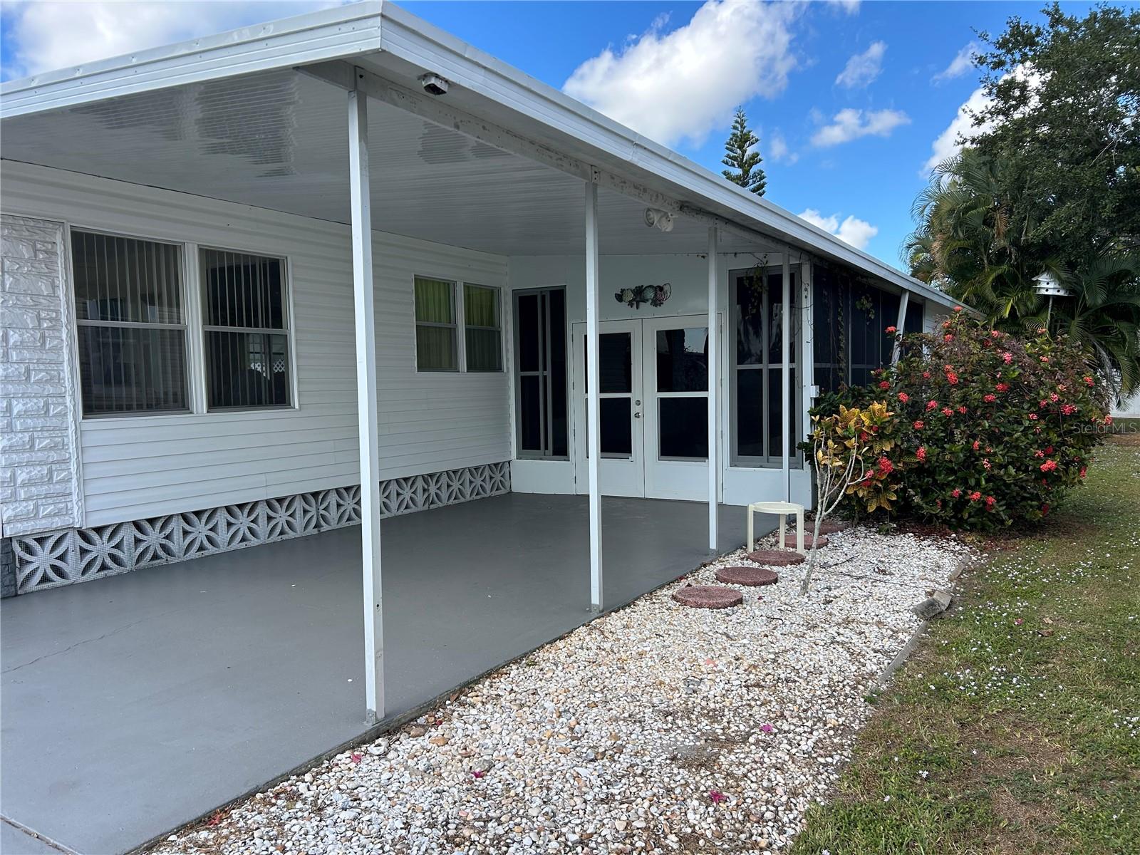 TRI-PAR ESTATES - Residential