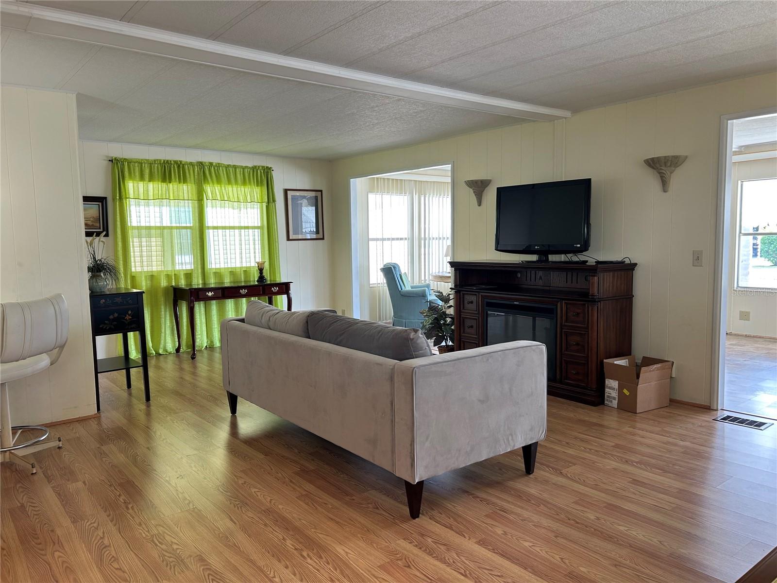 TRI-PAR ESTATES - Residential