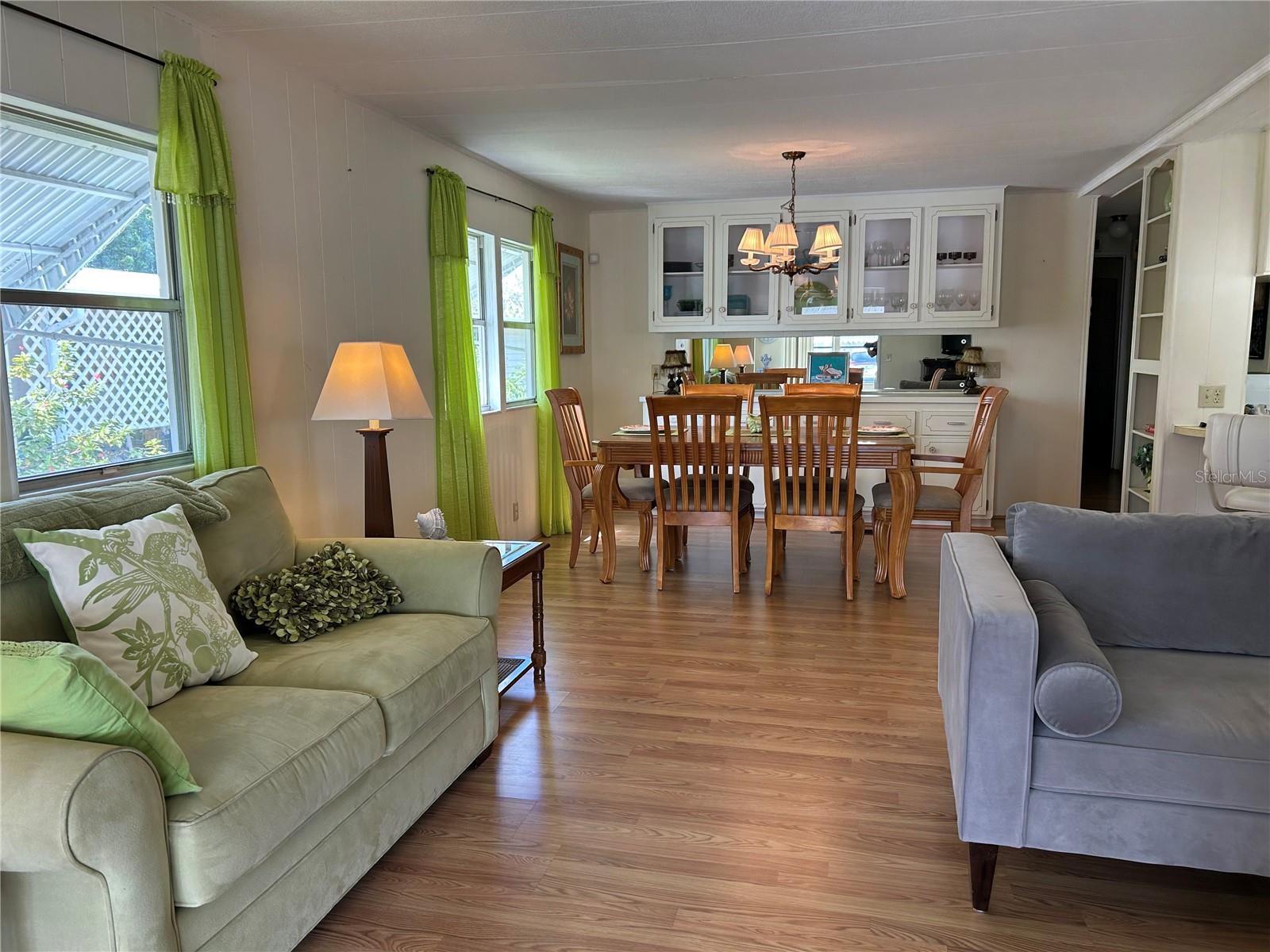 TRI-PAR ESTATES - Residential