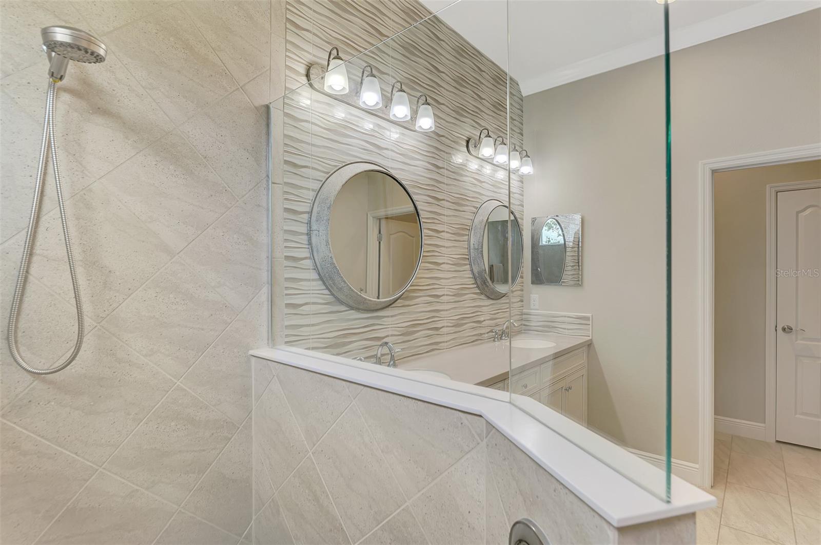 GRAND PALM PH 3B - Residential