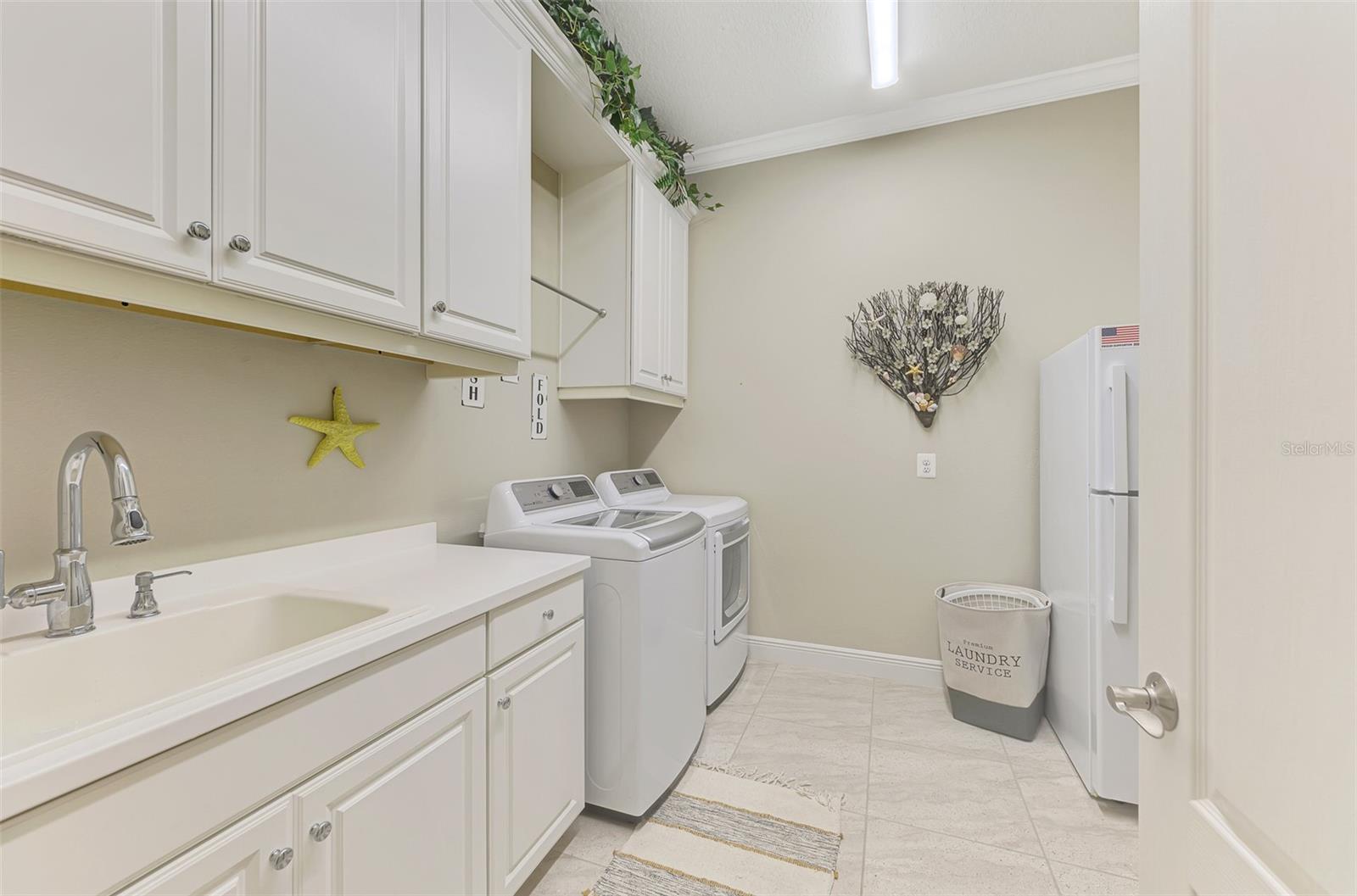 GRAND PALM PH 3B - Residential