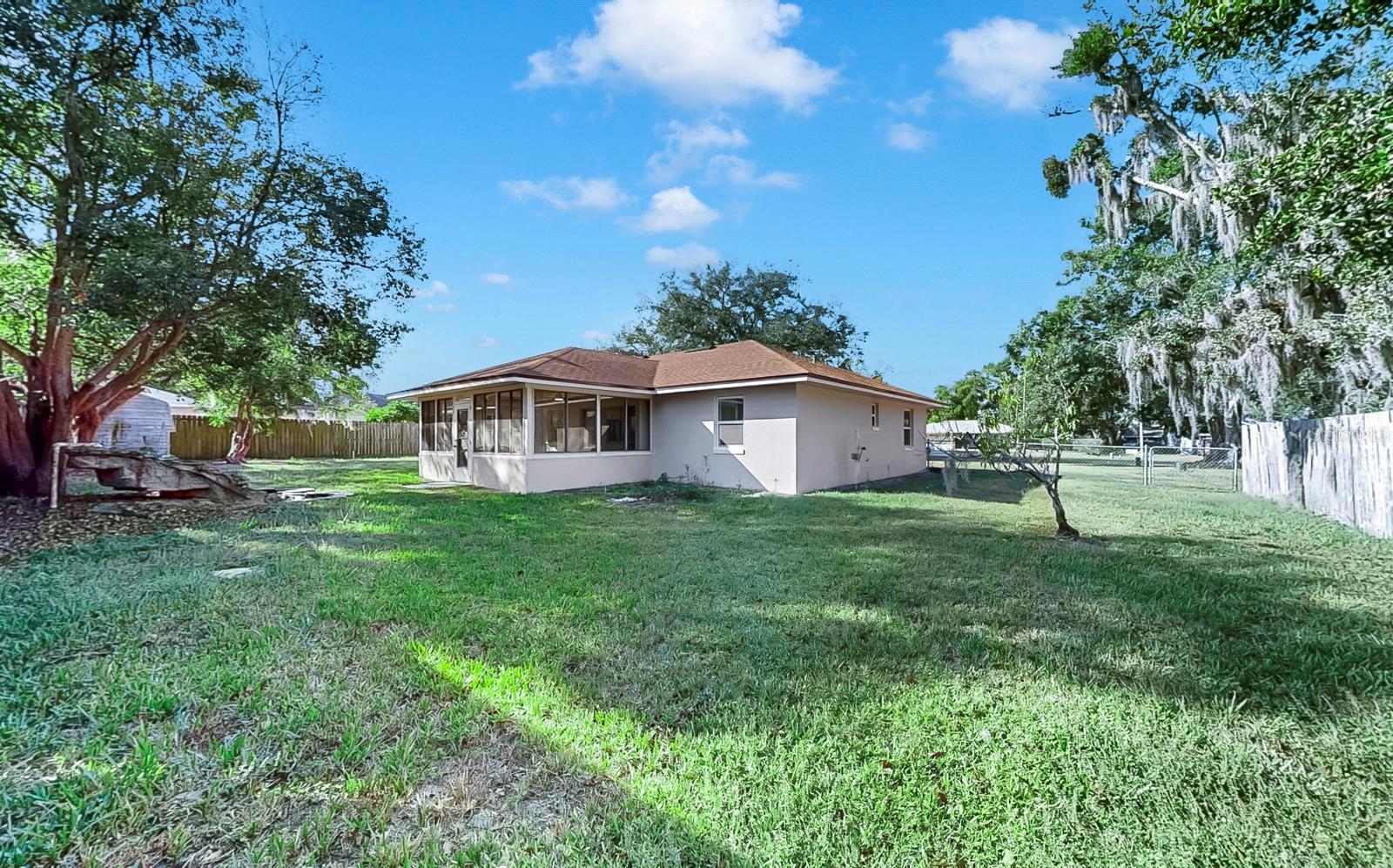 TANGERINE TRAILS - Residential