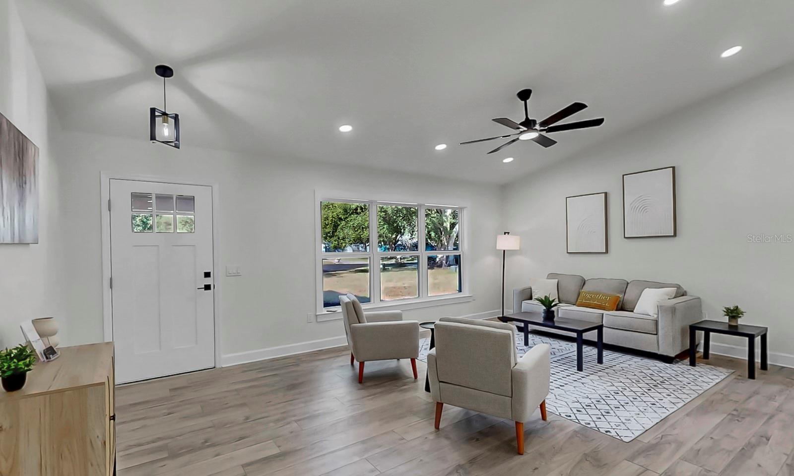 TANGERINE TRAILS - Residential