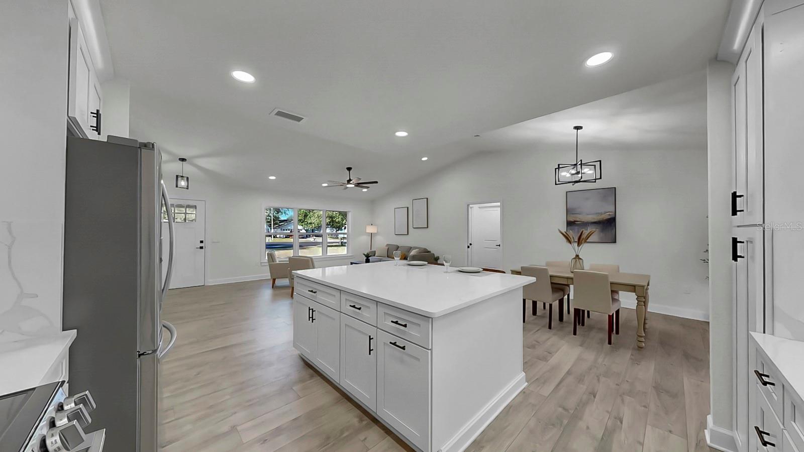 TANGERINE TRAILS - Residential