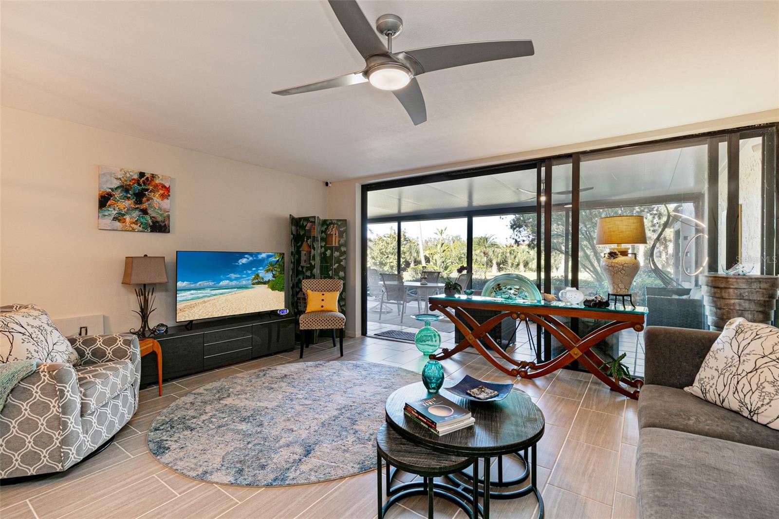 MARINA SOUTH SHORE CONDO - Residential