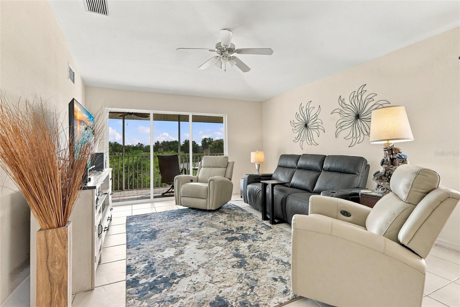 101 NORMANDY WAY 204, ROTONDA WEST, FL, 33947 4 101 NORMANDY WAY 204