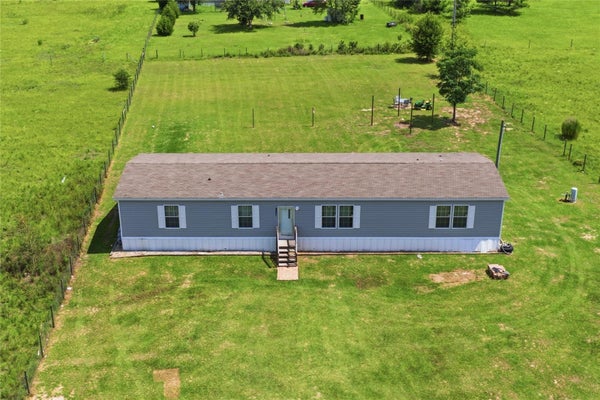 9831 NE 100TH ST, ARCHER, FL 32618 - Image 0cf9d3769da3a8bed4ca2b76b8ca61f3/2095401741