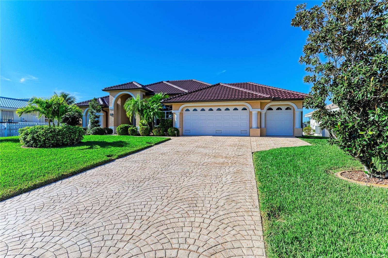 PUNTA GORDA ISLES SEC 7 - Residential