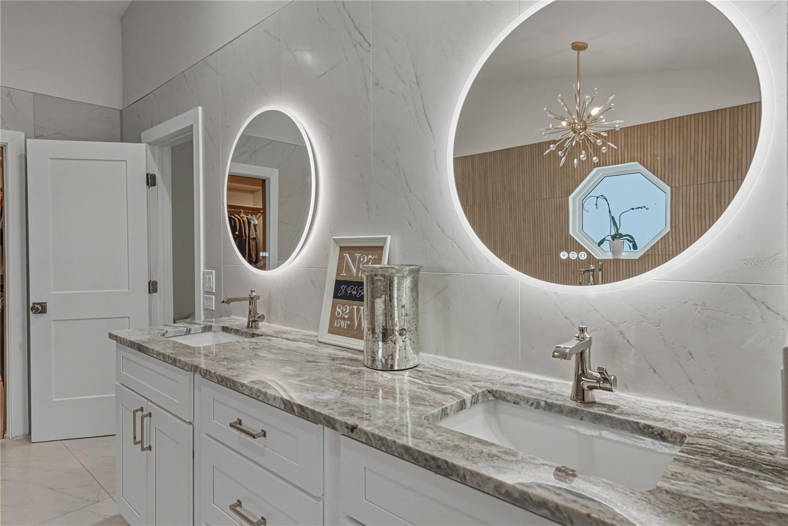 TIERRA VERDE UNIT 1 4TH REP - Residential