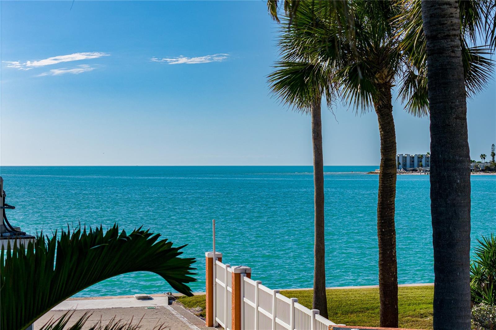 TIERRA VERDE UNIT 1 4TH REP - Residential