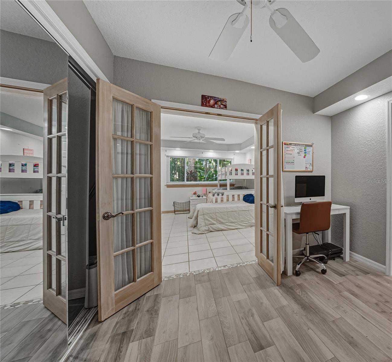 TIERRA VERDE UNIT 1 4TH REP - Residential