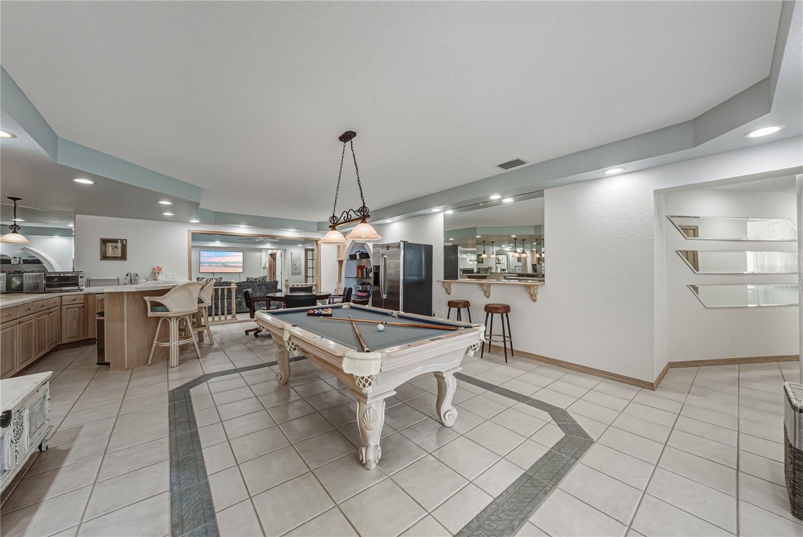 TIERRA VERDE UNIT 1 4TH REP - Residential