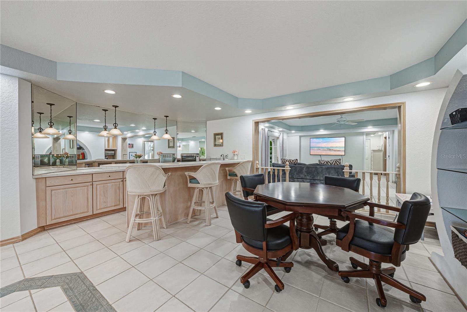 TIERRA VERDE UNIT 1 4TH REP - Residential