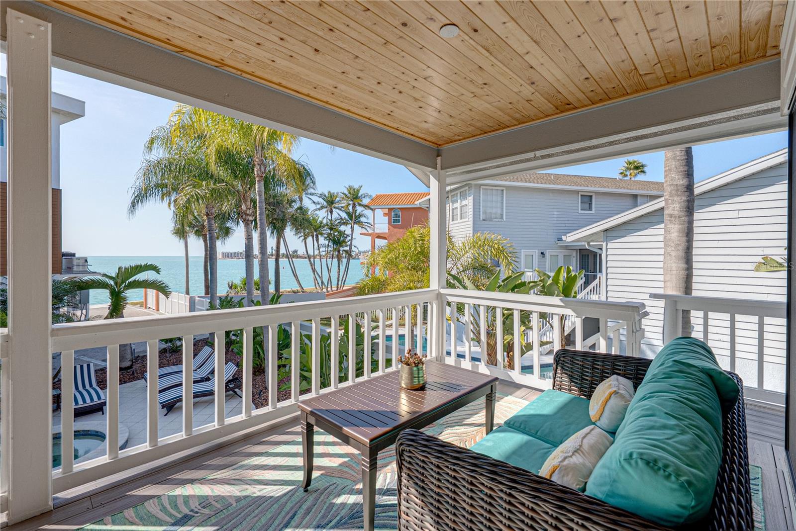 TIERRA VERDE UNIT 1 4TH REP - Residential