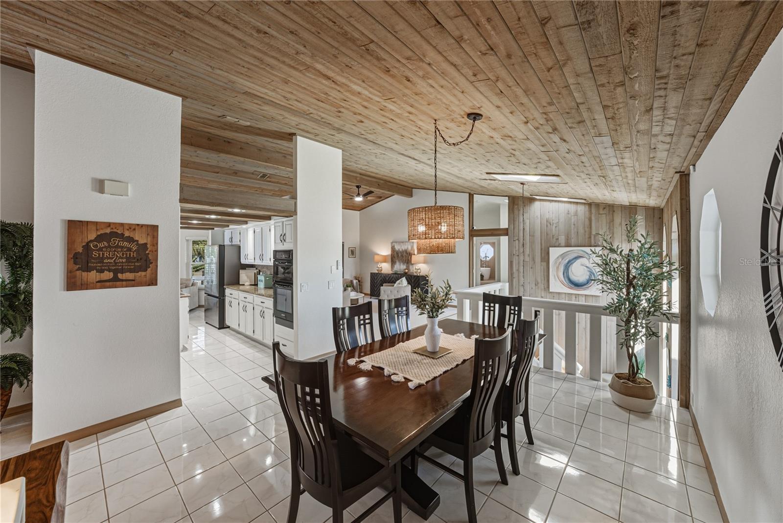 TIERRA VERDE UNIT 1 4TH REP - Residential