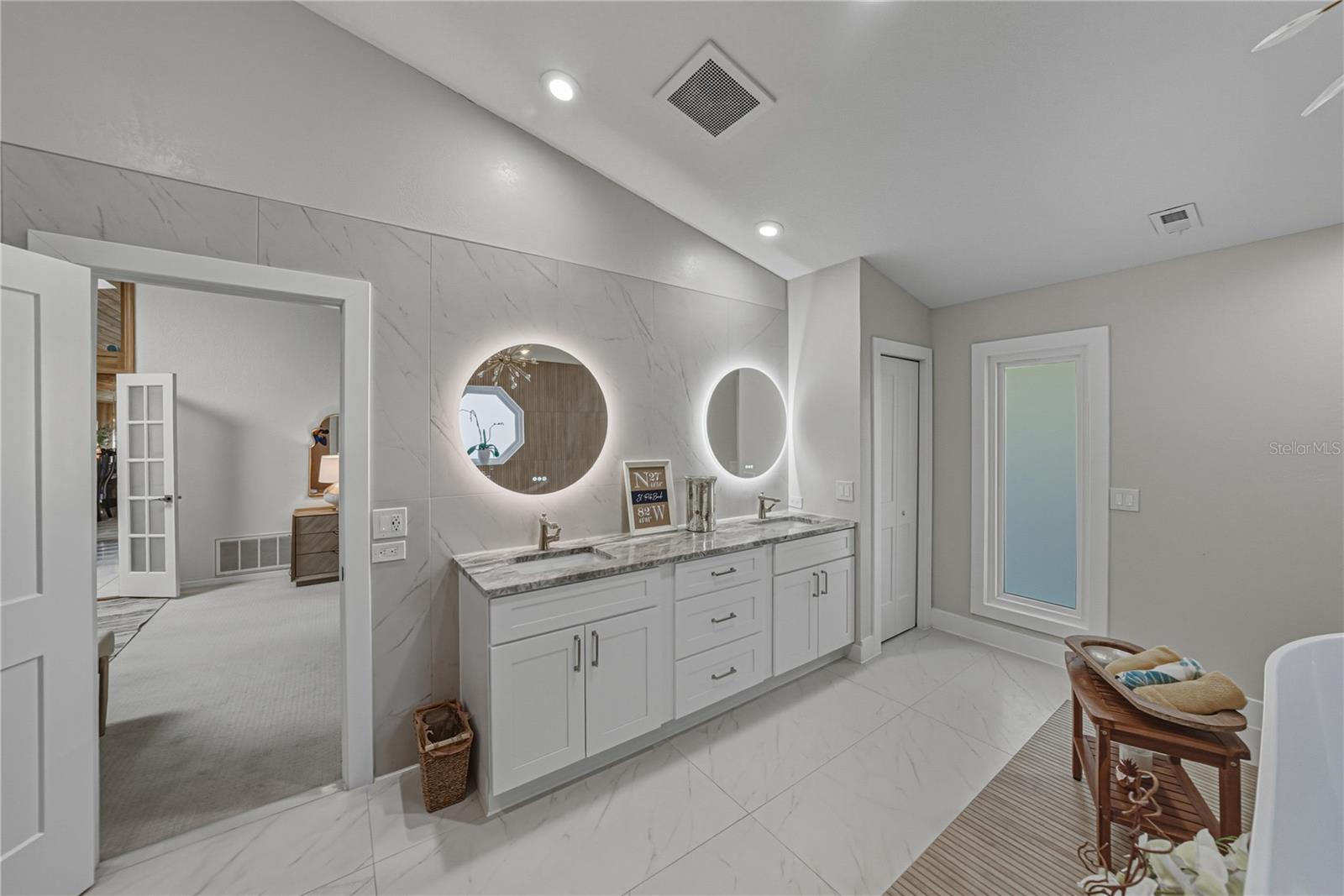 TIERRA VERDE UNIT 1 4TH REP - Residential