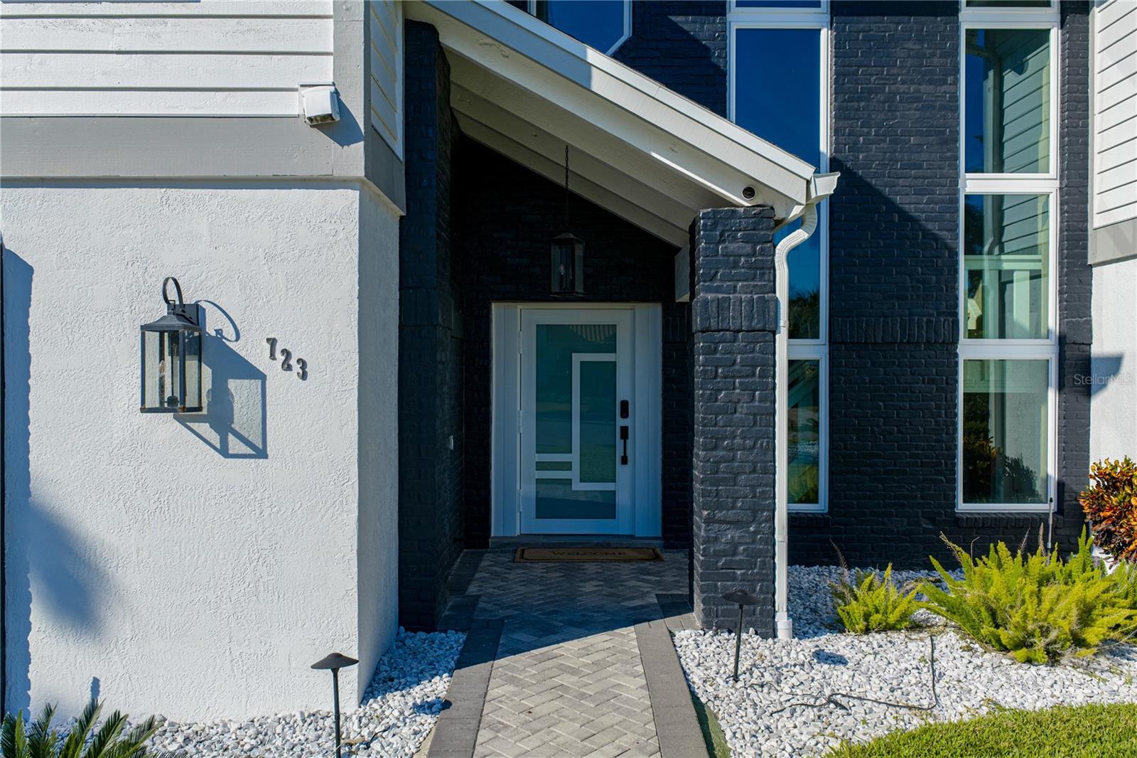 TIERRA VERDE UNIT 1 4TH REP - Residential