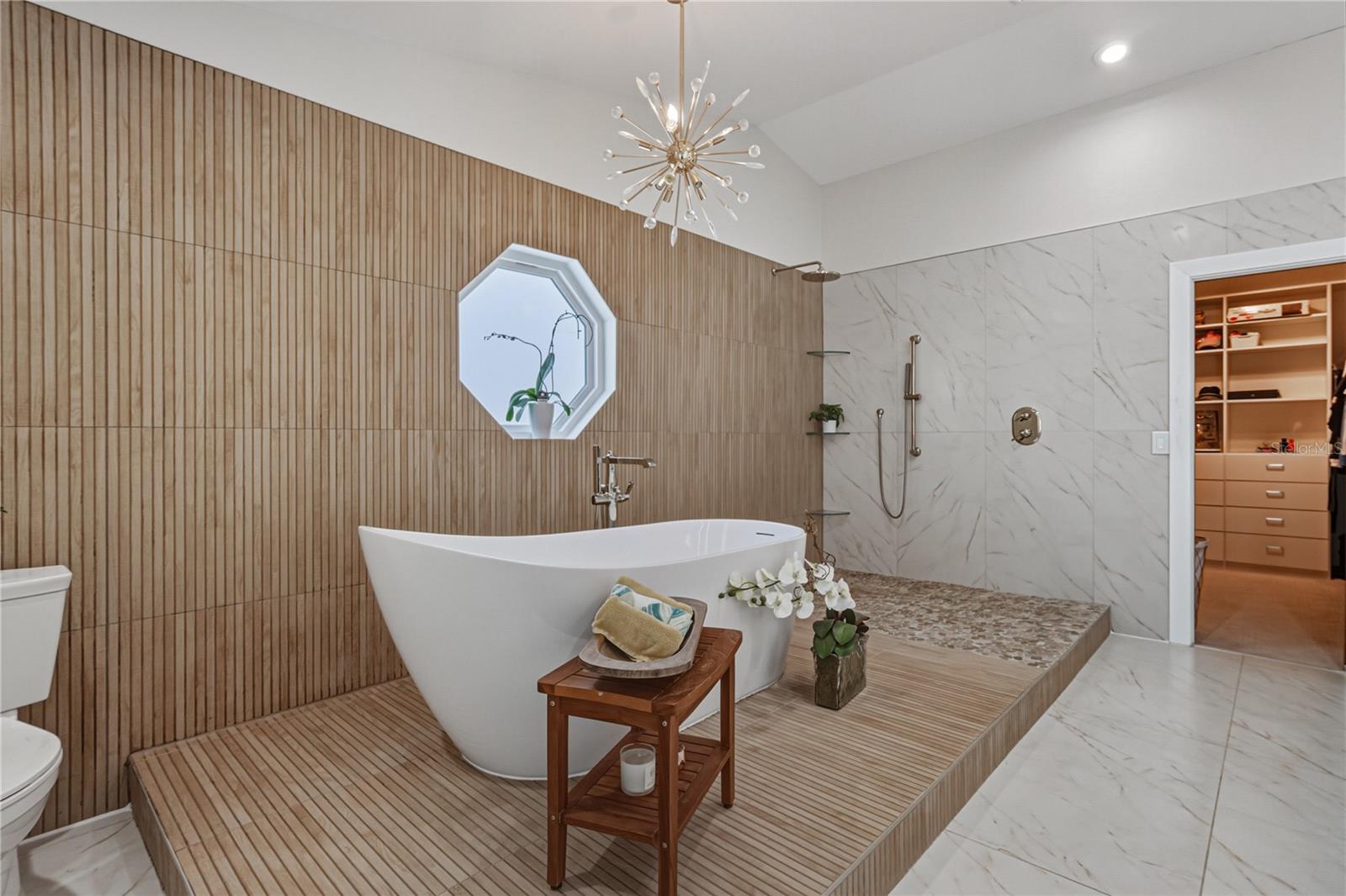 TIERRA VERDE UNIT 1 4TH REP - Residential