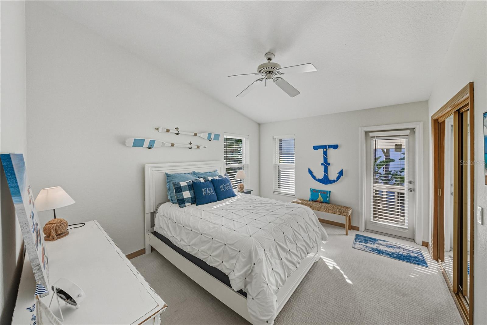 TIERRA VERDE UNIT 1 4TH REP - Residential