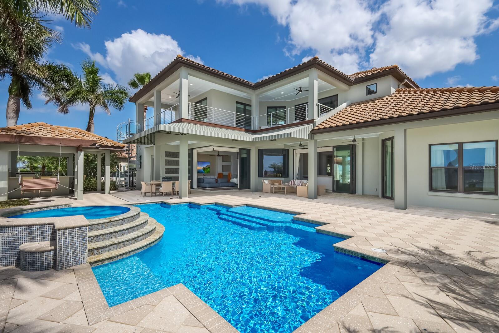 THE RESERVE AT HARBOUR WALK - Residential