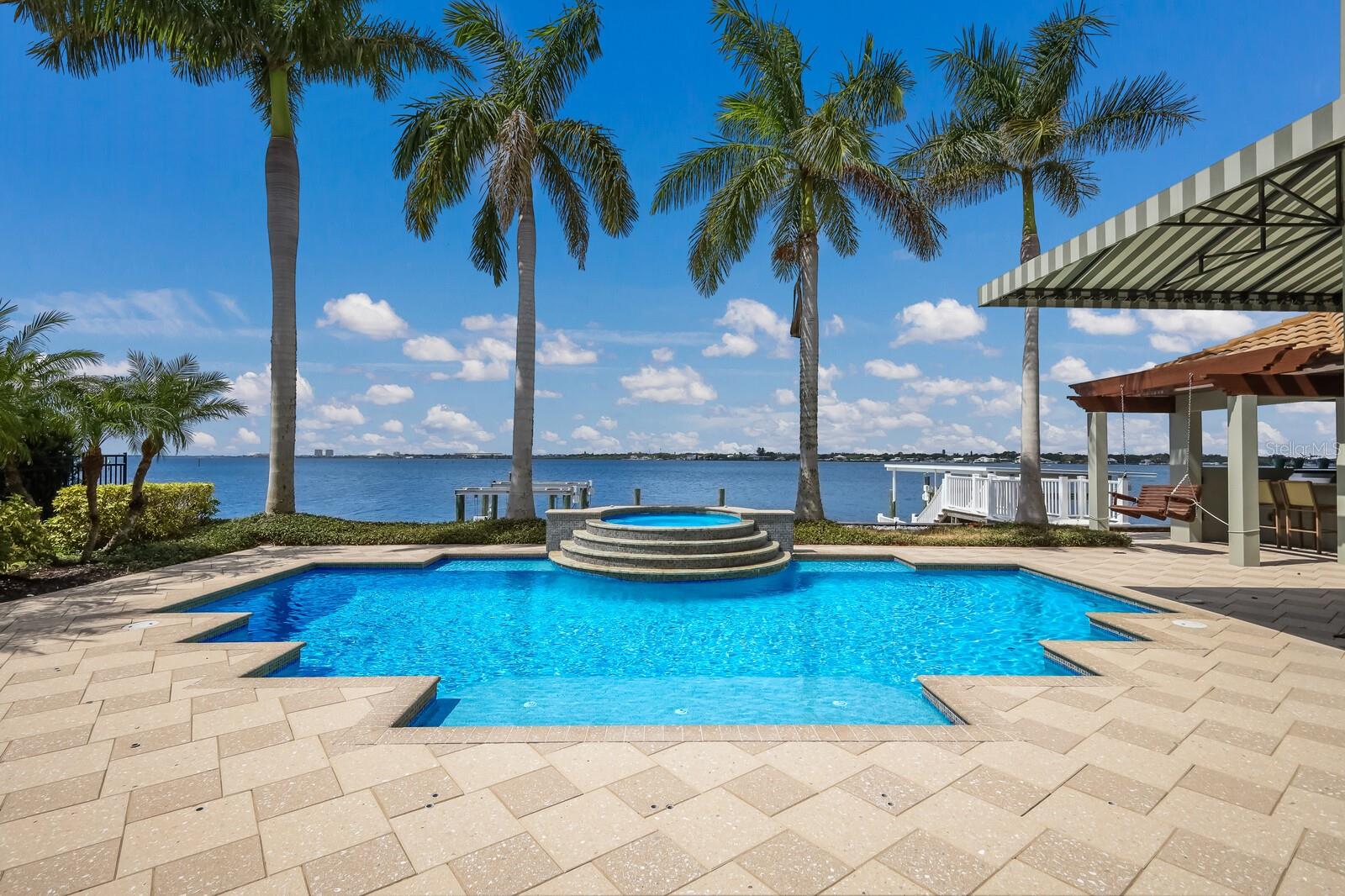 THE RESERVE AT HARBOUR WALK - Residential